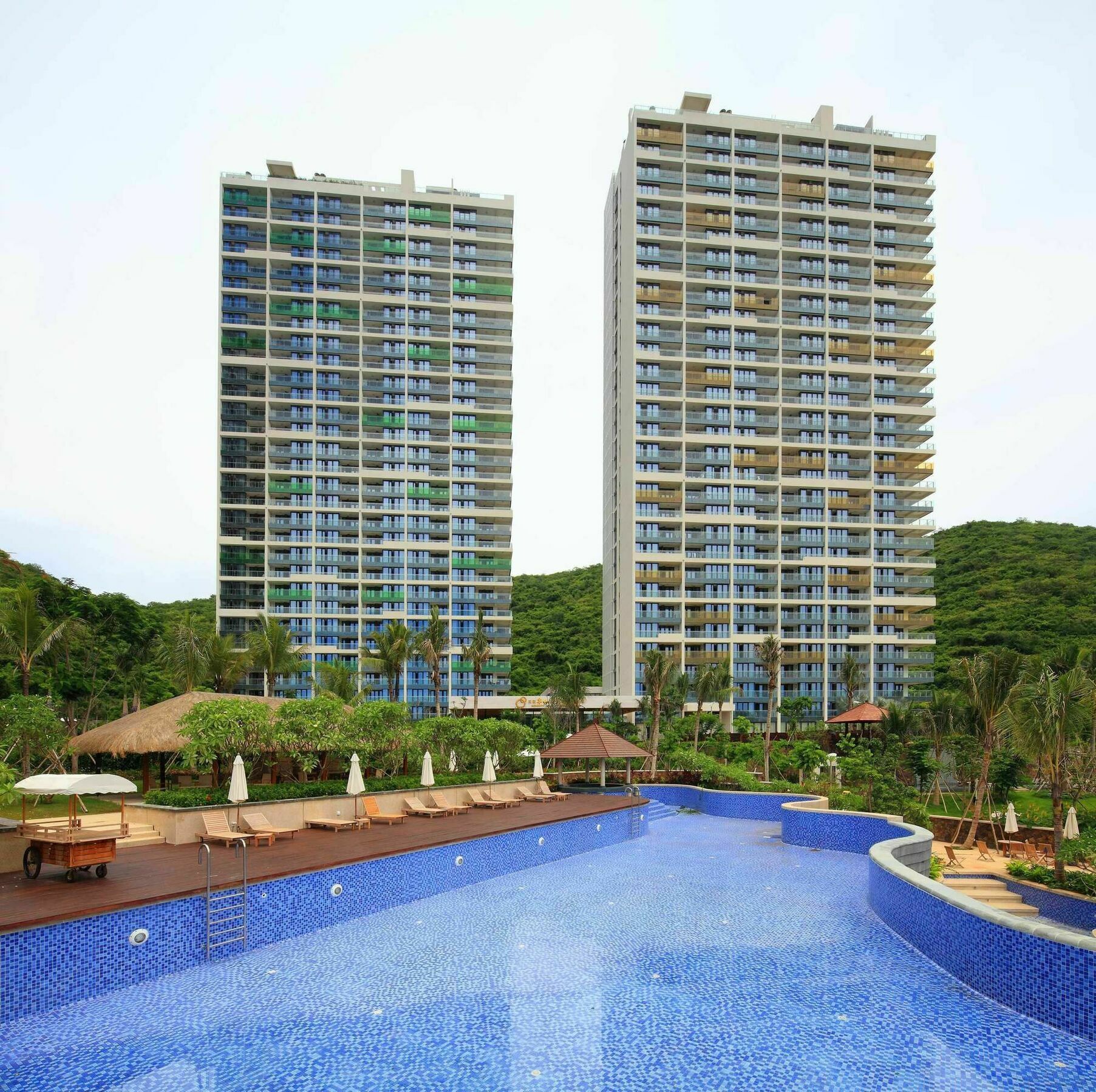 Serenity Coast All Suite Resort سانيا المظهر الخارجي الصورة